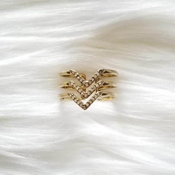 Stella & Dot Jewelry - Stella & Dot Gold Pave Chevron Ring Stella & Dot Jewelry - Stella & Dot Gold Pave Chevron Ring